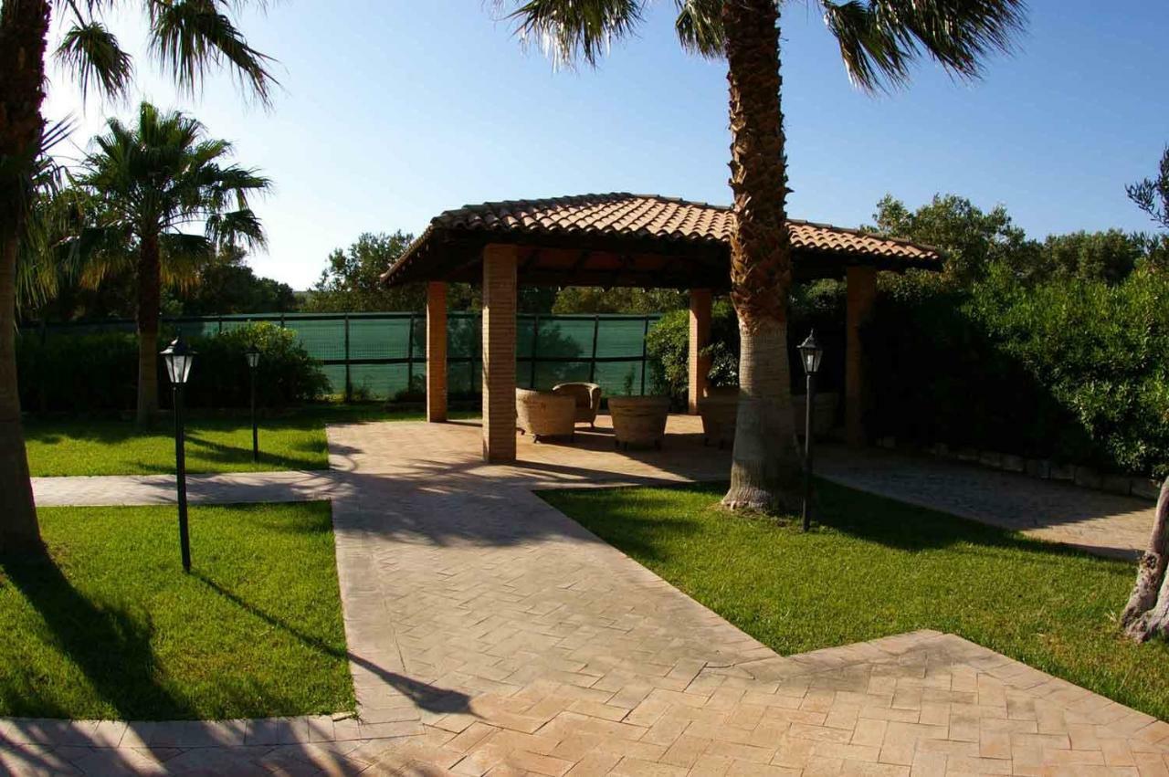 Ferienwohnung Oasi Del Governatore Squillace Exterior foto